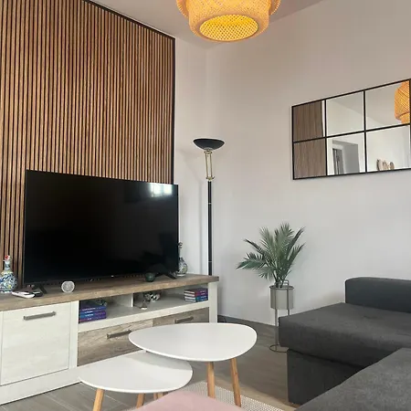Rentalsevilla Cardenal Rodrigo De Castro Apartment